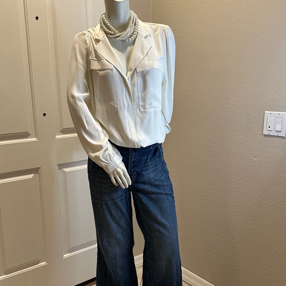 White House Black Market Long Sleeve Soft Shirt Ecru Size Large